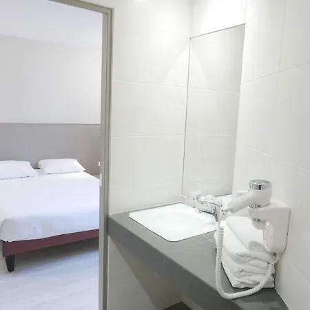 Szálloda Brit Centre Lille