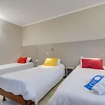 Brit Centre 3* ליל