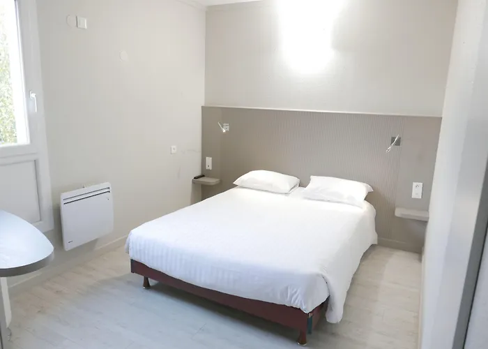 Brit Centre 3* ליל