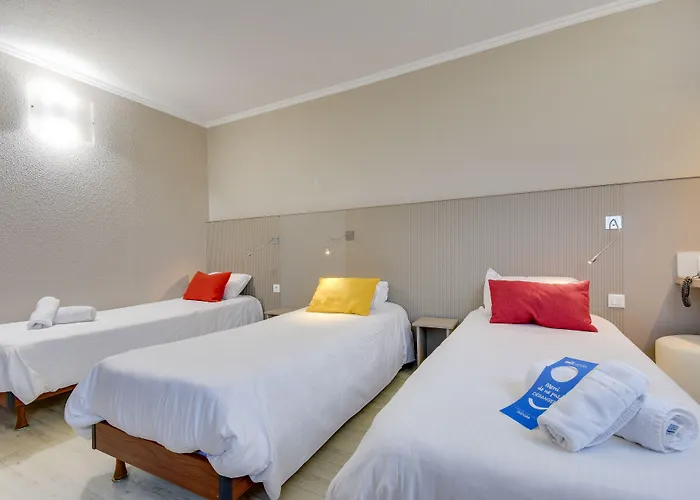 Brit Centre 3* ליל