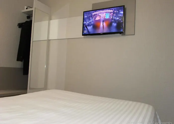 Brit Centre 3* ליל